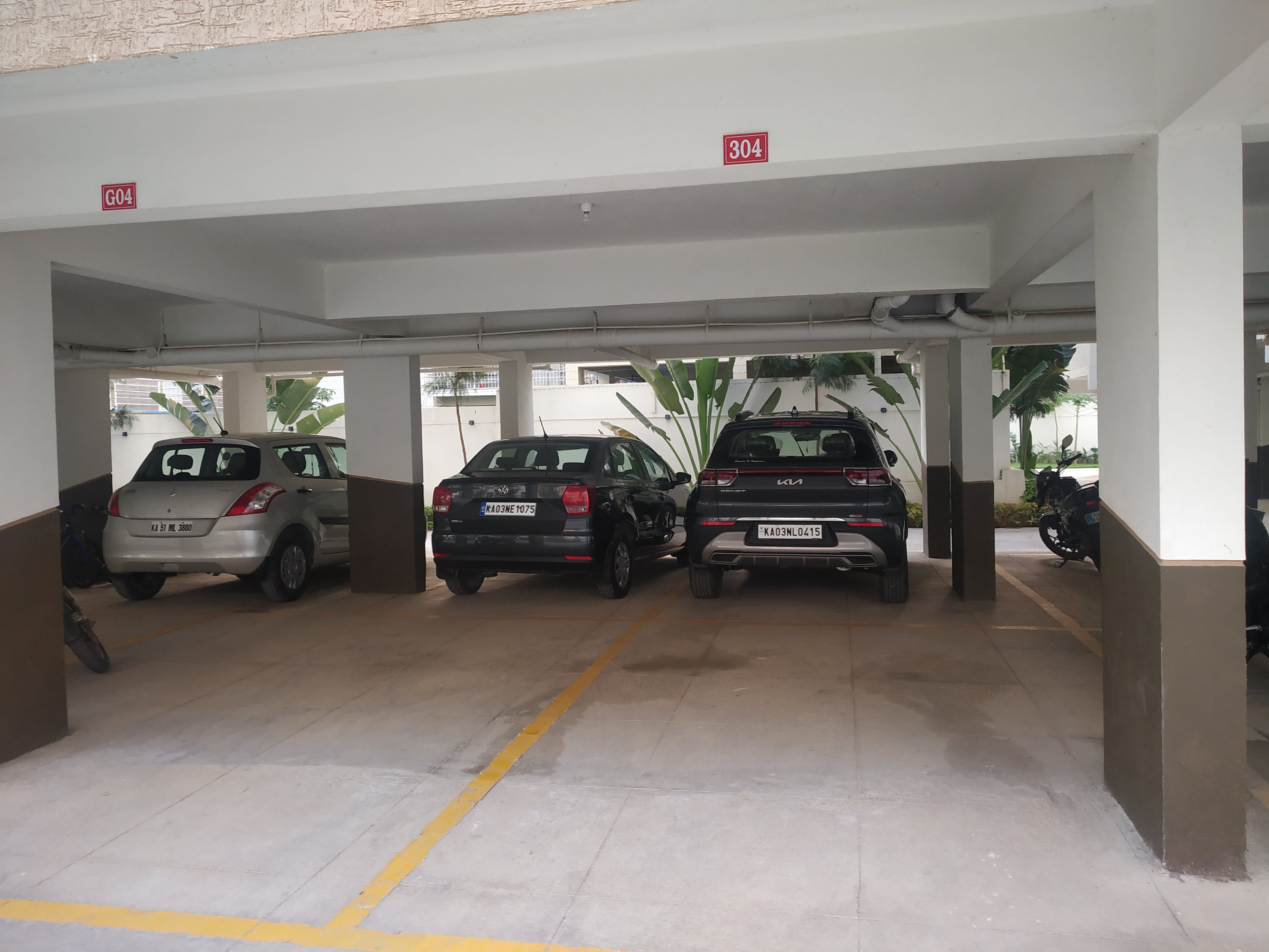 Parking photo 1